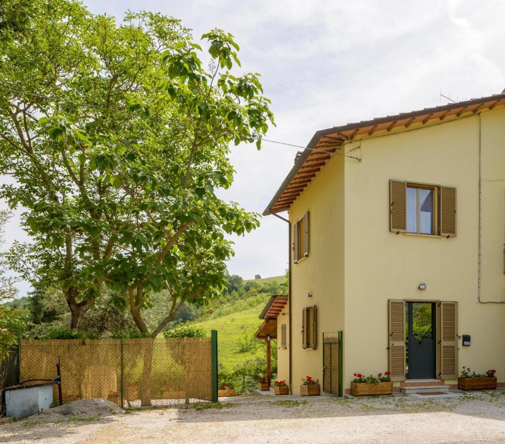 Casa Vacanze San Vittorino Gubbio Buitenkant foto
